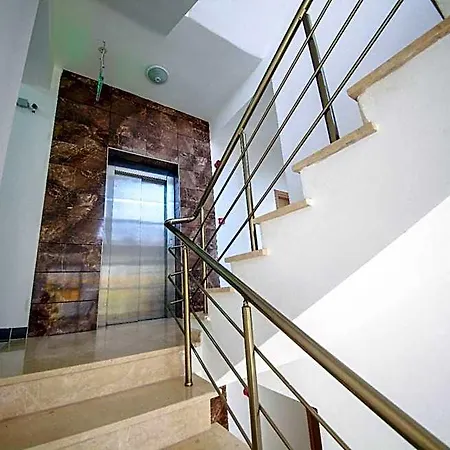 Hotel Greenland Premium Residance 3*